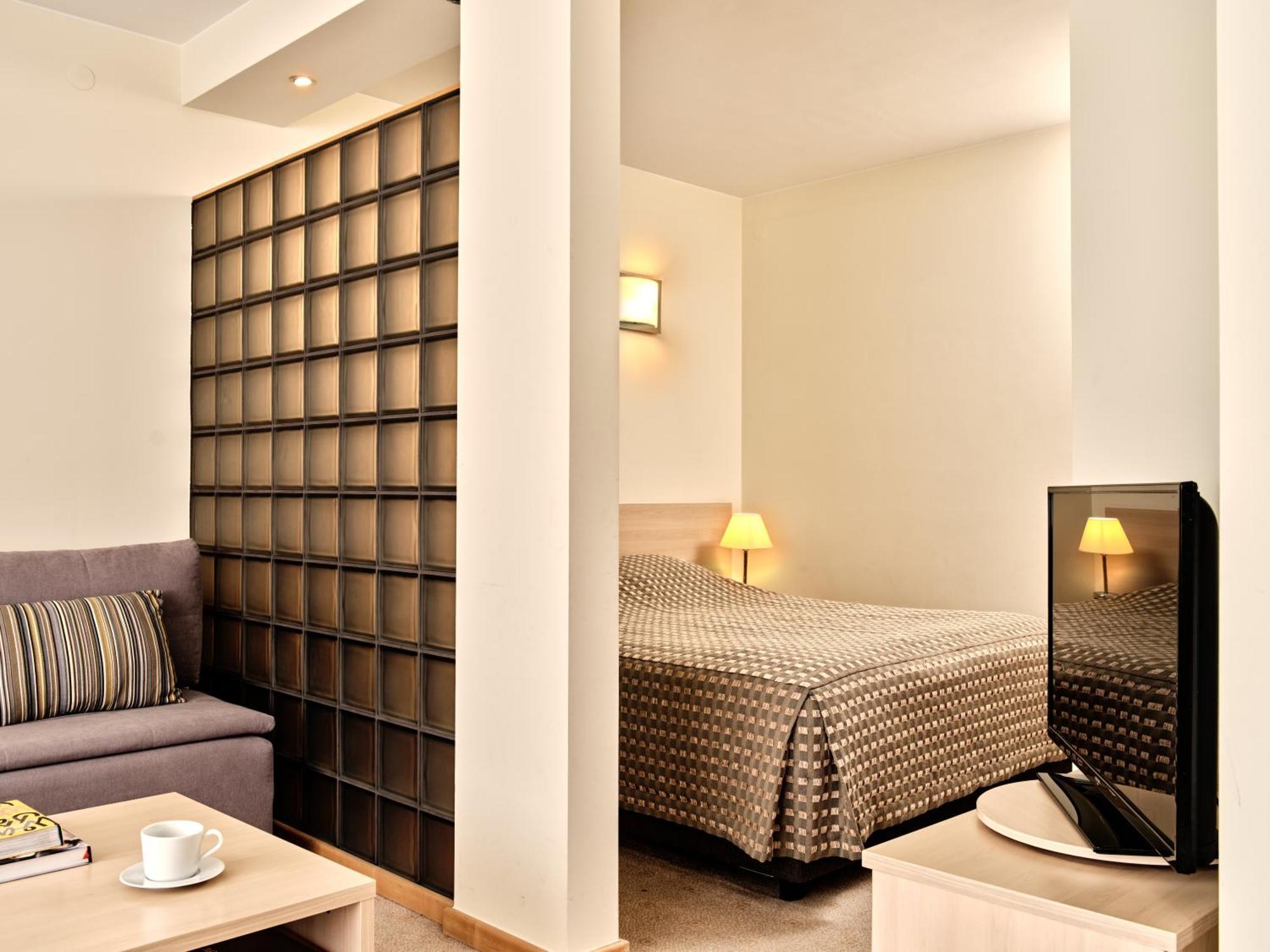 Apartamenty Media Park Varsó Kültér fotó