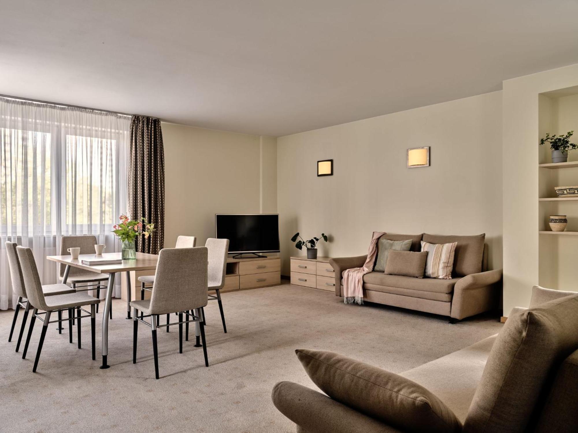 Apartamenty Media Park Varsó Kültér fotó